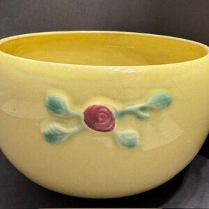 Coors Pottery Rosebud Yellow 2 Pint Pudding Bowl